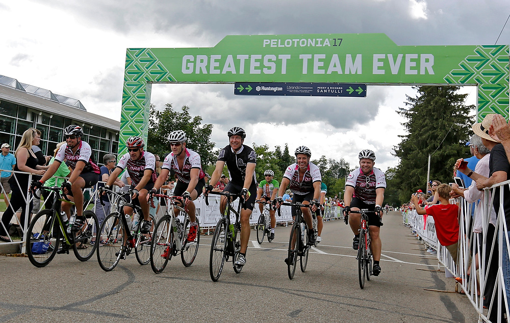Third Place, Ron Kuntz Sports Photographer of the Year - Barbara J. Perenic / The Columbus DispatchA large group of riders arrive at the Pelotonia finish line at Kenyon College in Gambier.